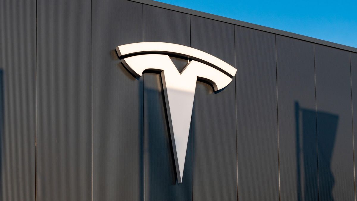 Tesla plánuje v Německu vyrábět elektromobil za 600 tisíc